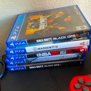 Bundle of Ps4 games UPDATE no spider man but there is another version of 2k